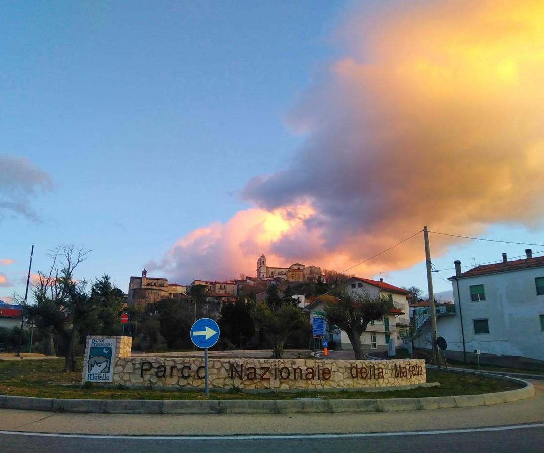 Hotel Panorama San Valentino in Abruzzo Citeriore Dış mekan fotoğraf